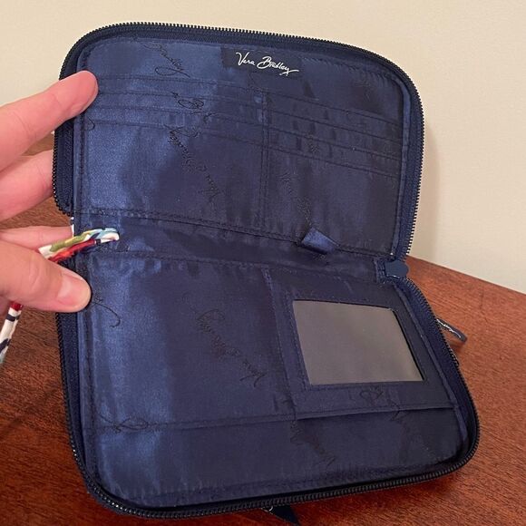 Vera Bradley Zip Around Wallet Hope Garden NWOT - Picture 7 of 9